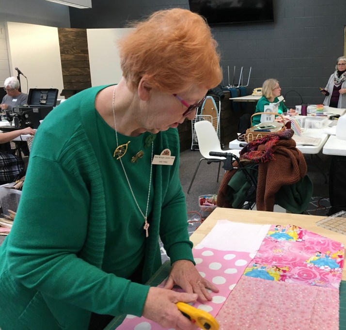 5C8EC353-1FB9-434A-A40B-66ABD74F3BF8