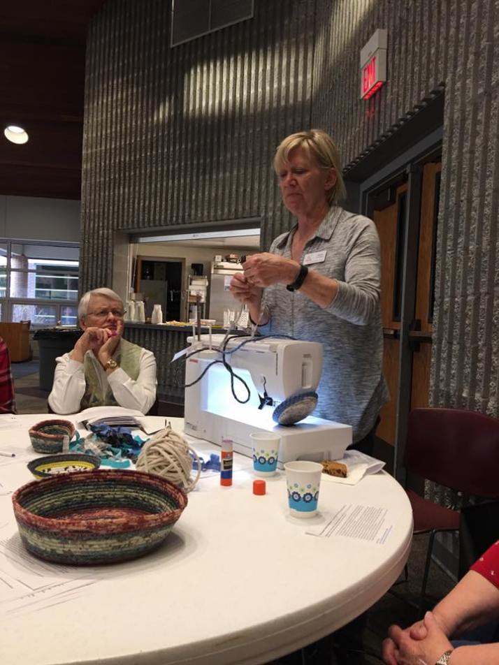 57561172_1277233285765805_592238267420639232_n